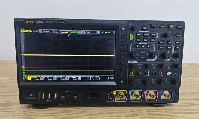 RIGOL MSO8204 オシロスコープ  2 GHz  10 GSa/s

